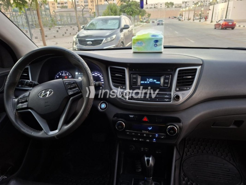 Hyundai Tucson Turbo GDI 2017 Brown Automatic Used for Sale in Mokattam - 10