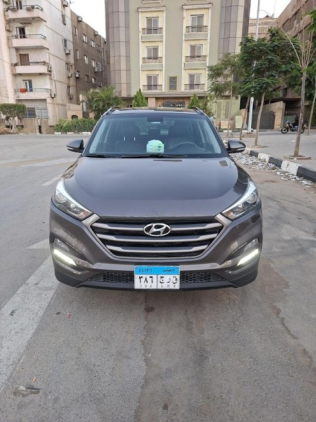 Hyundai Tucson Turbo GDI 2017 Brown Automatic Used for Sale in Mokattam