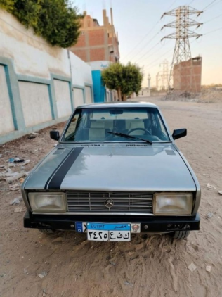 فيات 131 1978 فضي يدوي مستعملة للبيع في القاهرة