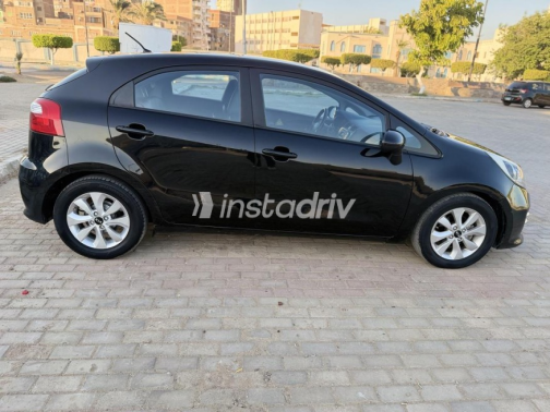 Kia Rio 2015 Black Automatic Used for Sale in Suez  - 5