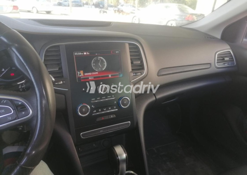 Renault Megane 2020 White Automatic Used for Sale in Maadi - 9
