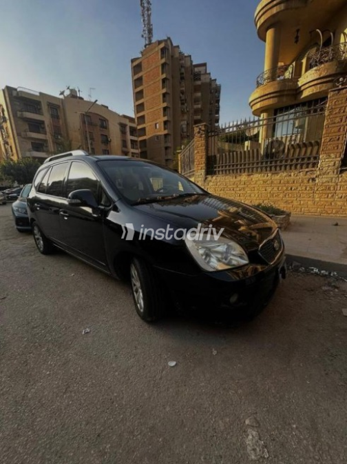 Kia Carens 2012 Black Automatic Used for Sale in Mokattam - 2