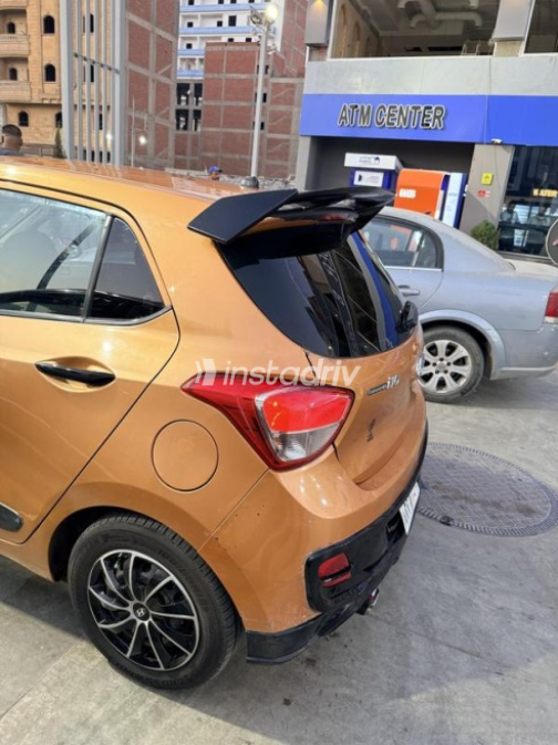 Hyundai I10 2017 Bronze Automatic Used for Sale in Mansoura - 4