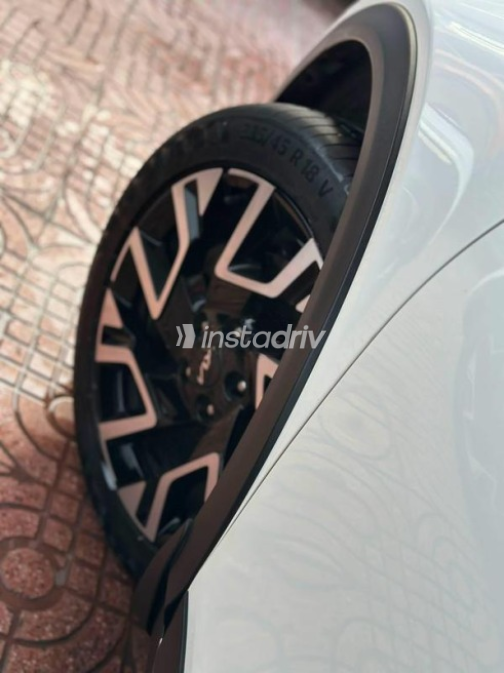 Kia Xceed 2024 White Automatic Used for Sale in Faiyum - 5
