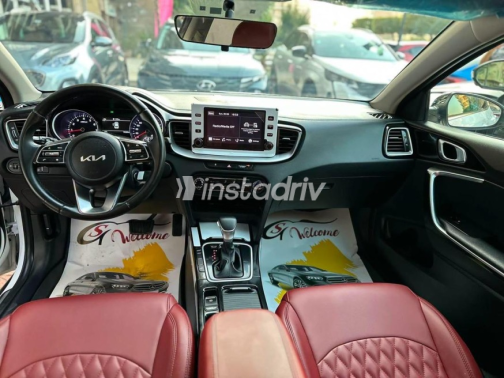 Kia Xceed 2024 White Automatic Used for Sale in Faiyum - 8