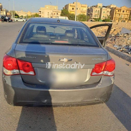 Chevrolet Cruze 2012 Dark Gray Automatic Used for Sale in Cairo - 3