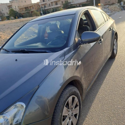 Chevrolet Cruze 2012 Dark Gray Automatic Used for Sale in Cairo - 10