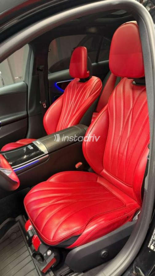 Mercedes C 200 2023 Black Automatic Used for Sale in Cairo - 7