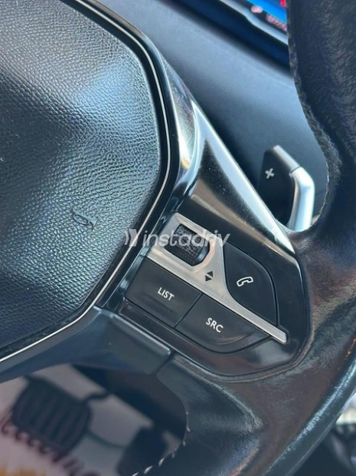 Peugeot 5008 2022 Gray Automatic Used for Sale in Faiyum - 10