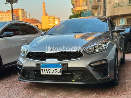 Kia K3 2021 Gray Automatic Used for Sale in Faiyum - 1