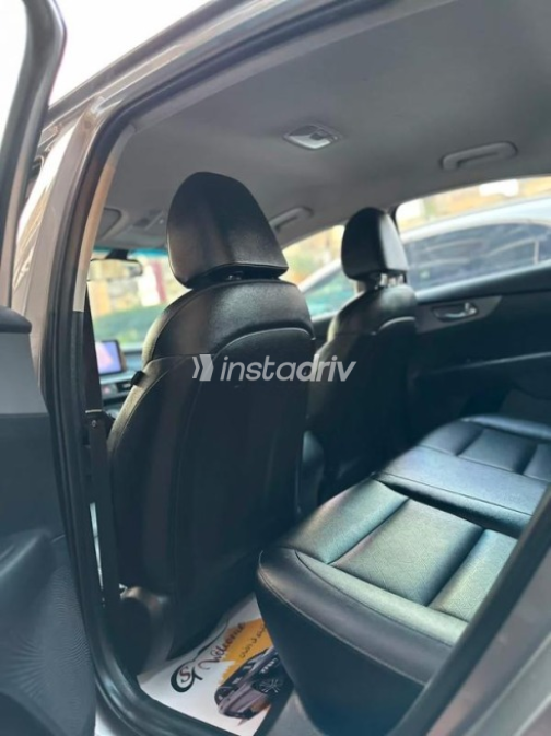 Kia K3 2021 Gray Automatic Used for Sale in Faiyum - 7