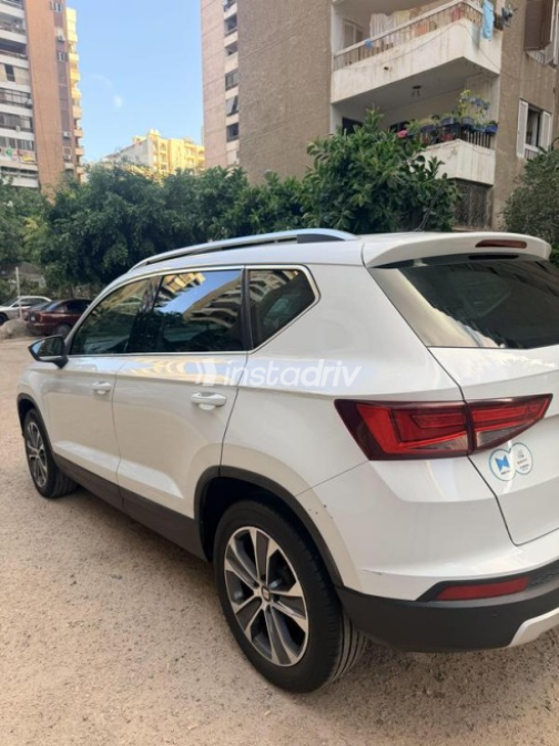 Seat Ateca 2018 White Automatic Used for Sale in Greater Cairo ( Cairo + Giza) - 6