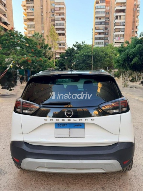 Opel Crossland 2022 White Automatic Used for Sale in Greater Cairo ( Cairo + Giza) - 5