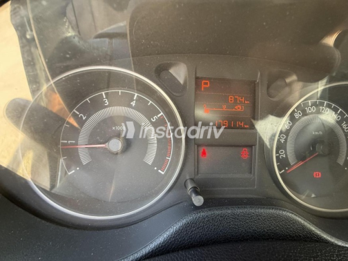 Peugeot 301 2015 Black Automatic Used for Sale in Cairo - 4