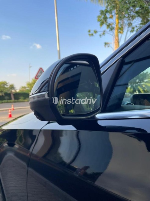 Mercedes C 180 2025 Black Automatic Used for Sale in Cairo - 9