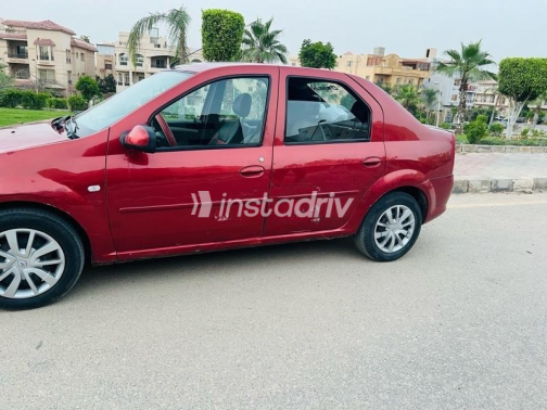 Renault Logan 2013 Dark Red Automatic Used for Sale in Nasr city - 8