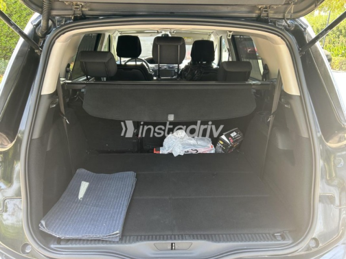 Citroën C4 Grand Picasso 2019 Black Automatic Used for Sale in 6 October - 6
