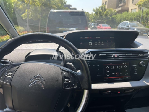 Citroën C4 Grand Picasso 2019 Black Automatic Used for Sale in 6 October - 10