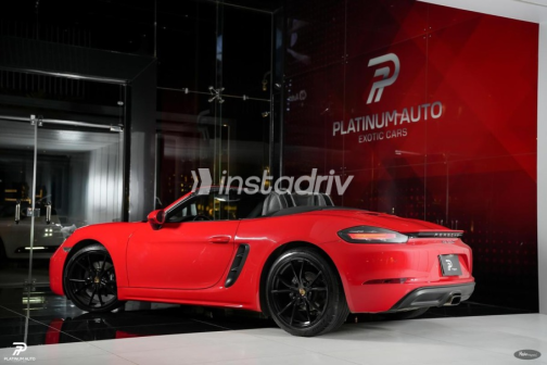 Porsche Boxster 2021 Red Automatic Used for Sale in Sheikh Zayed City - 6
