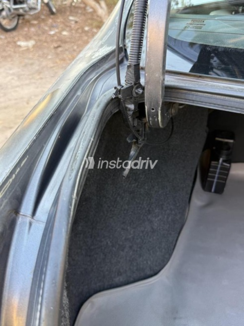 Toyota Corolla 2010 Gray Automatic Used for Sale in Ras Gharib - 8