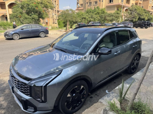 Kia Sportage 2026 Silver Automatic Used for Sale in Sheikh Zayed City - 2
