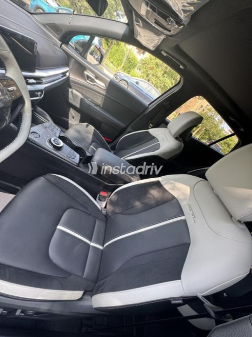 Kia Sportage 2026 Silver Automatic Used for Sale in Sheikh Zayed City - 4