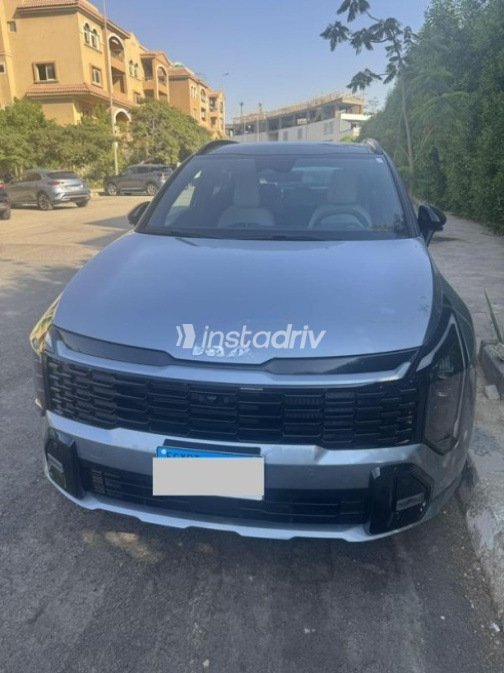 Kia Sportage 2026 Silver Automatic Used for Sale in Sheikh Zayed City - 9