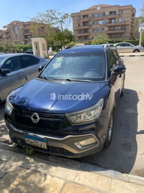 Ssang Yong Tivoli XLV 2020 Dark Blue Automatic Used for Sale in Greater Cairo ( Cairo + Giza) - 7
