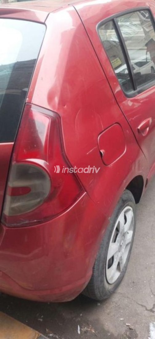 Renault Sandero 2014 Red Automatic Used for Sale in Giza - 3
