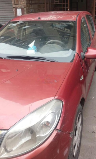 Renault Sandero 2014 Red Automatic Used for Sale in Giza