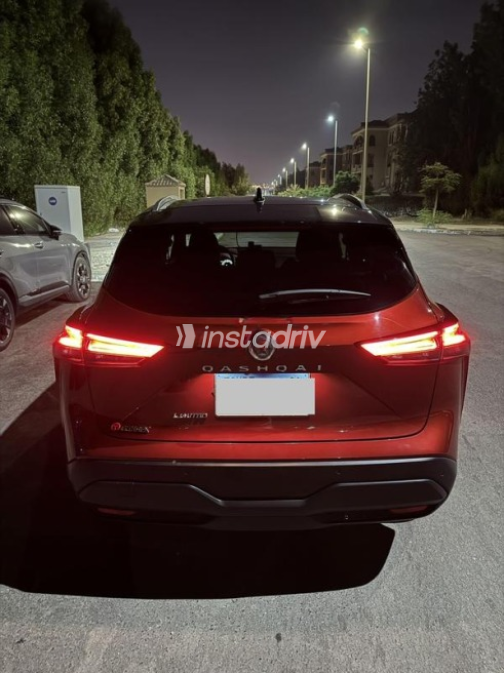 Nissan Qashqai 2024 Red Automatic Used for Sale in Sheikh Zayed City - 4
