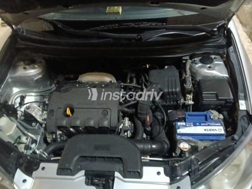 Hyundai Elantra HD 2021 Silver Automatic Used for Sale in Greater Cairo ( Cairo + Giza) - 2