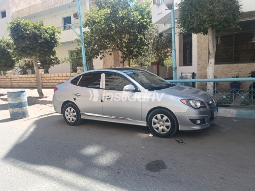 Hyundai Elantra HD 2021 Silver Automatic Used for Sale in Greater Cairo ( Cairo + Giza) - 5