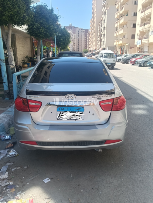 Hyundai Elantra HD 2021 Silver Automatic Used for Sale in Greater Cairo ( Cairo + Giza) - 8
