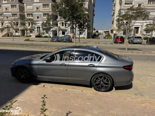 بي ام دبليو 520 2023 رمادي أوتوماتيك مستعملة للبيع في القاهرة الكبرى ( القاهرة - الجيزة) - 4