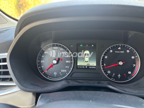 MG 5 2022 Silver CVT Used for Sale in Greater Cairo ( Cairo + Giza) - 2