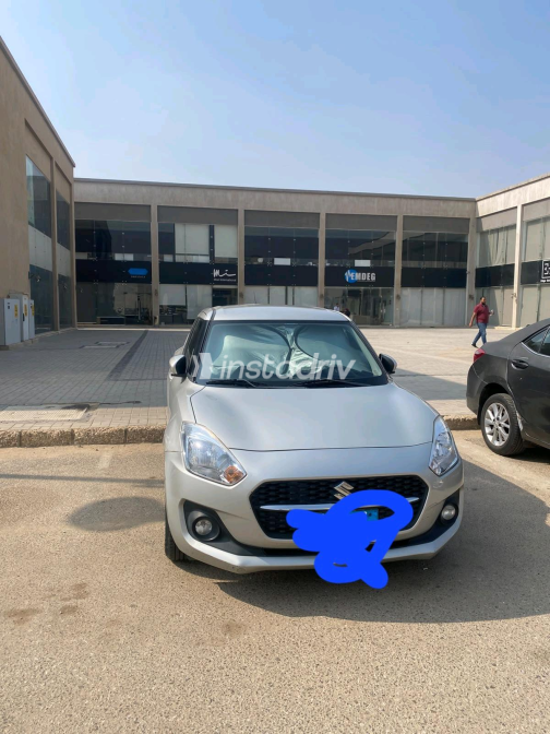 Suzuki Swift 2022 Silver Automatic Used for Sale in Greater Cairo ( Cairo + Giza) - 5