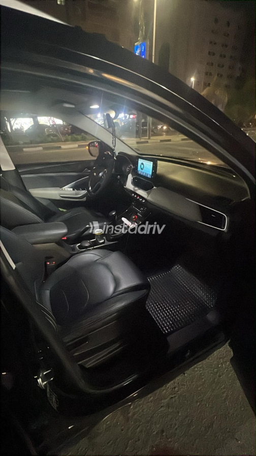 Chevrolet Captiva 2020 Black Automatic Used for Sale in Greater Cairo ( Cairo + Giza) - 2
