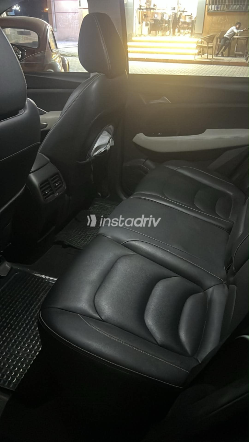 Chevrolet Captiva 2020 Black Automatic Used for Sale in Greater Cairo ( Cairo + Giza) - 3