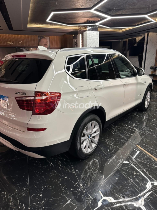 بي ام دبليو X3 2018 أبيض أوتوماتيك مستعملة للبيع في القاهرة الكبرى ( القاهرة - الجيزة) - 5