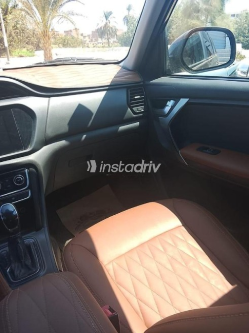Chery Tiggo 3 2020 Black Automatic Used for Sale in Beni Suef - 5