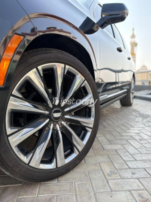 Cadillac Escalade 2025 Black Automatic Used for Sale in Cairo - 4