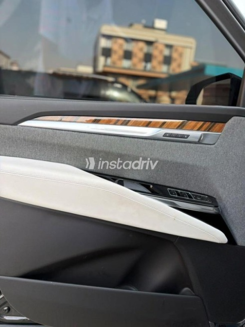 Cadillac Escalade 2025 Black Automatic Used for Sale in Cairo - 9