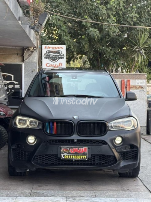 BMW X5 2018 Black Automatic Used for Sale in Cairo - 3