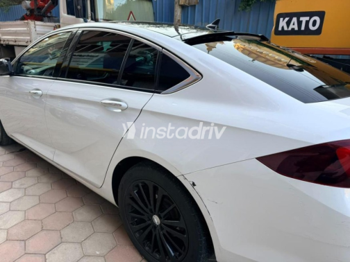 Opel Insignia 2018 White Automatic Used for Sale in 6 October - 4