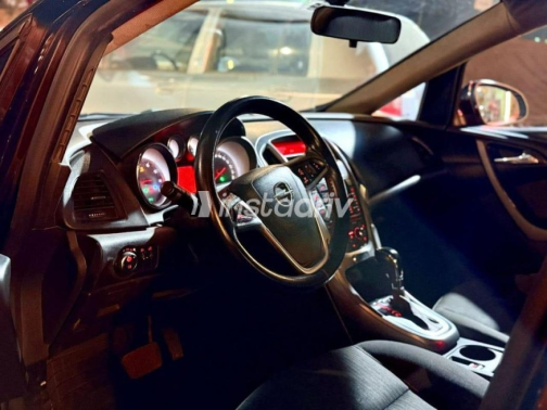 Opel Astra 2018 Black Automatic Used for Sale in Shobra - 1