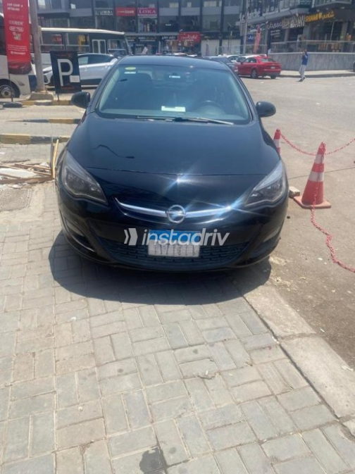 Opel Astra 2018 Black Automatic Used for Sale in Cairo - 3
