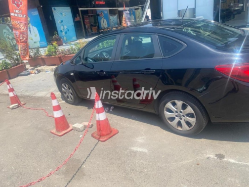 Opel Astra 2018 Black Automatic Used for Sale in Cairo - 4