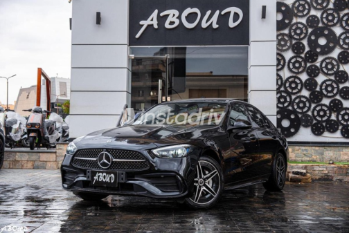 Mercedes C 200 2022 Black Automatic Used for Sale in Cairo - 1