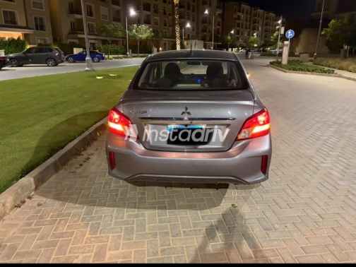 Mitsubishi Attrage 2023 Silver Automatic Used for Sale in Cairo - 2
